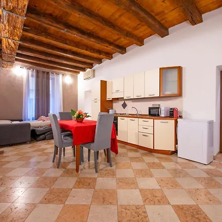 Ξενοδοχείο Palace Mazzini 4*