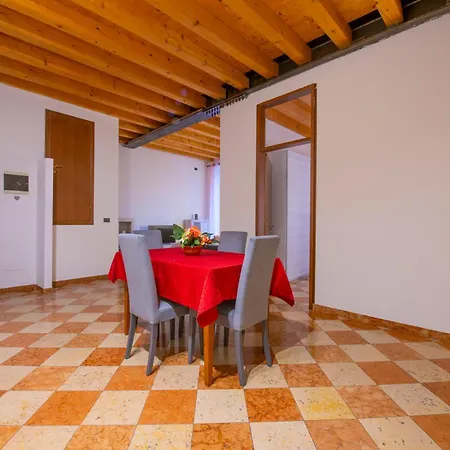 Palace Mazzini 4*