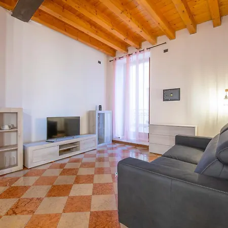 Palace Mazzini Guest house *