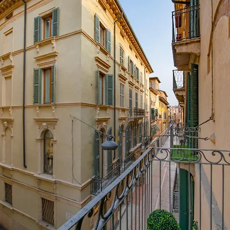 Palace Mazzini Guest house