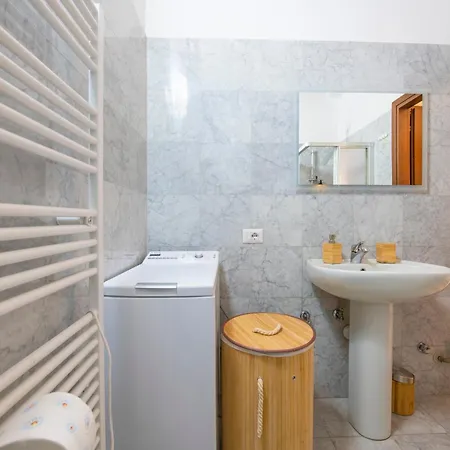 Palace Mazzini Guest house